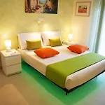 House Centro Homestay *