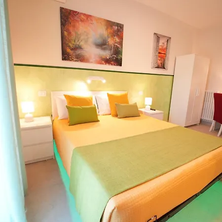 Проживание в семье House *