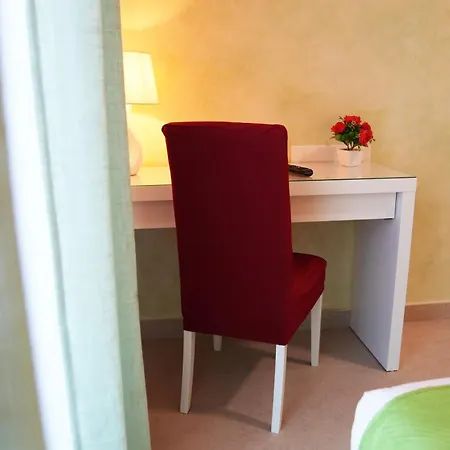 House * Матера